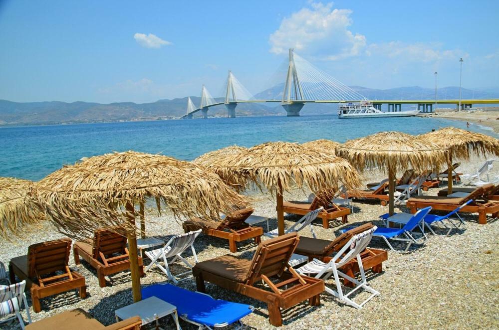 360 Spectacular View Appartamento Patras Esterno foto